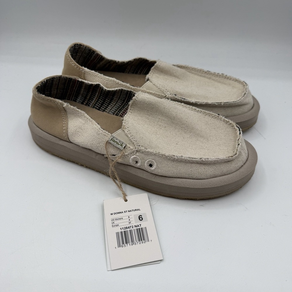 Sanuk Donna ST Shoes Womens Sz 6 Natural Beige Slip On Loafers Beach Coastal NWT